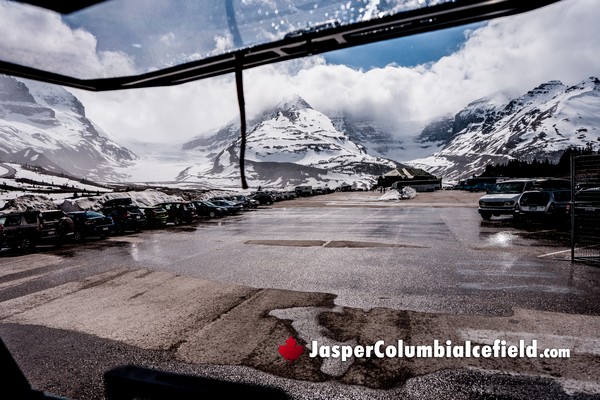 Beginning the Fat Truck Ride at the Columbia Icefield Ice Odyssey